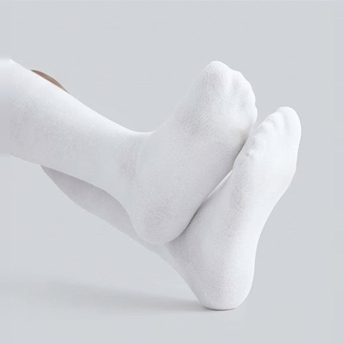 VeluniaShape Graduated Compression Socks · Light legs, from dawn to dusk